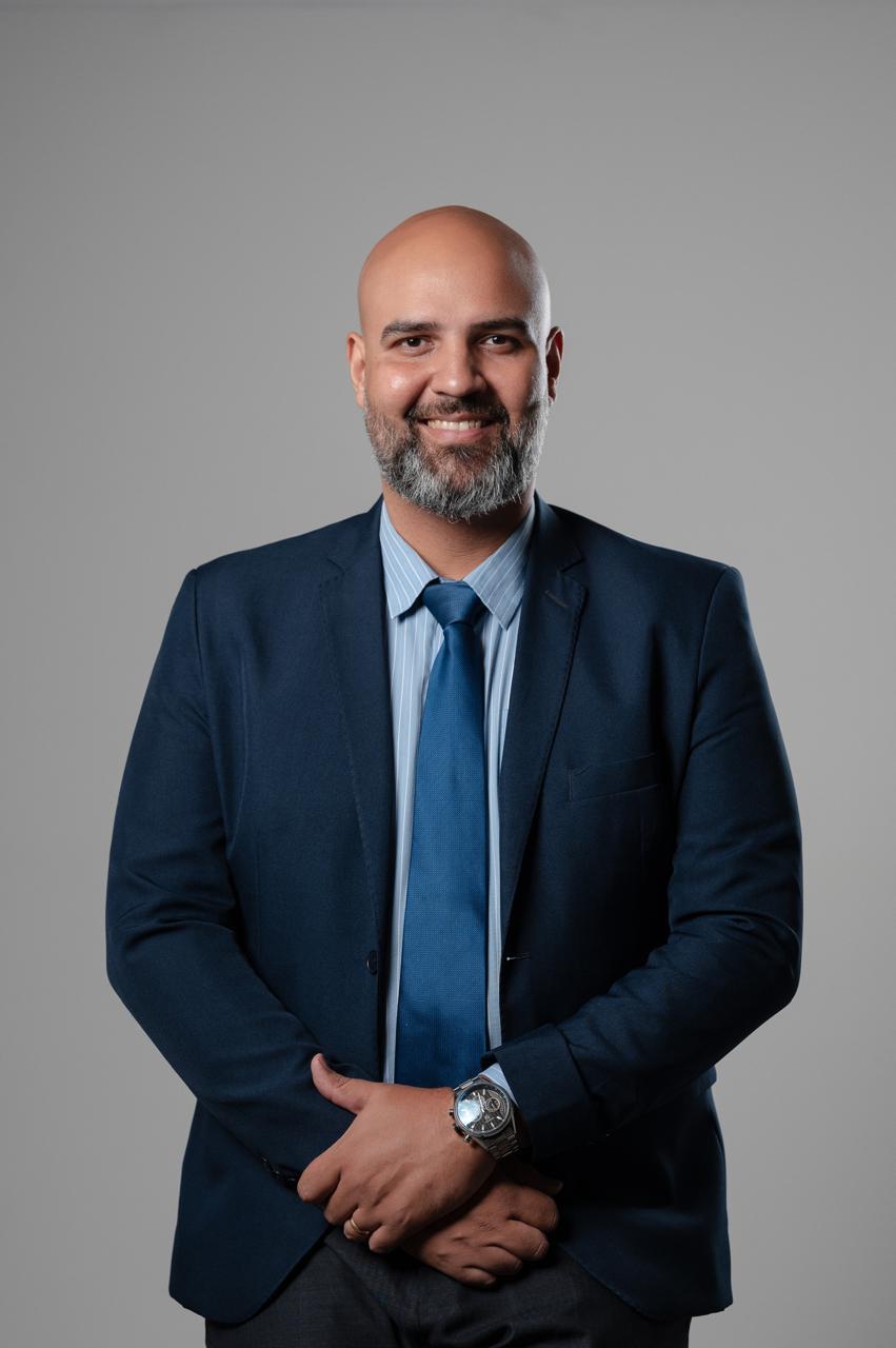 Prof. Juliano Calazans